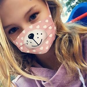 Meet your Posher, Celeste